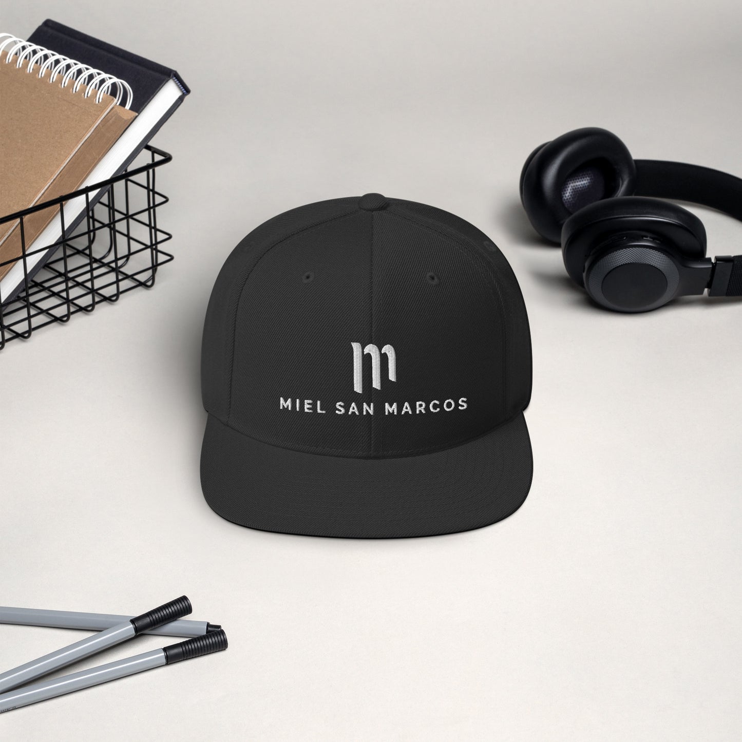 Gorra snapback Miel San Marcos